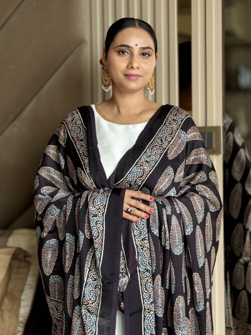 Ajrakh Modal Big Butta Dupatta - Black