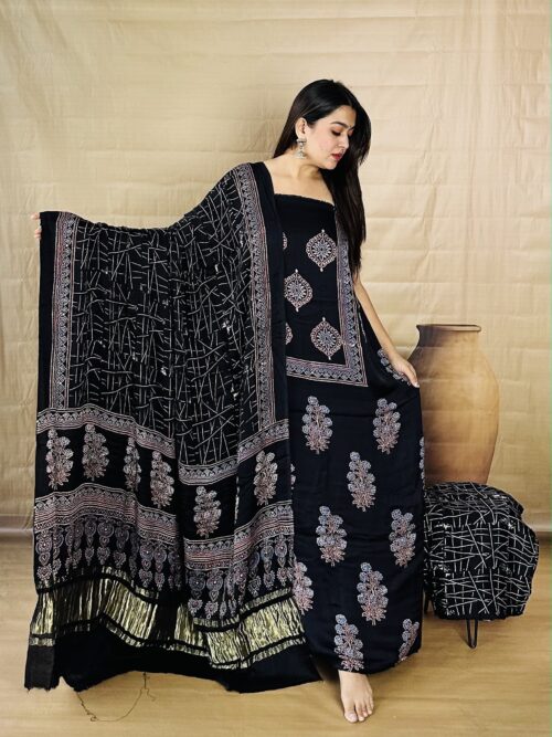 Black & White Flower Motif Pure Modal Silk Unstitched Dress Material